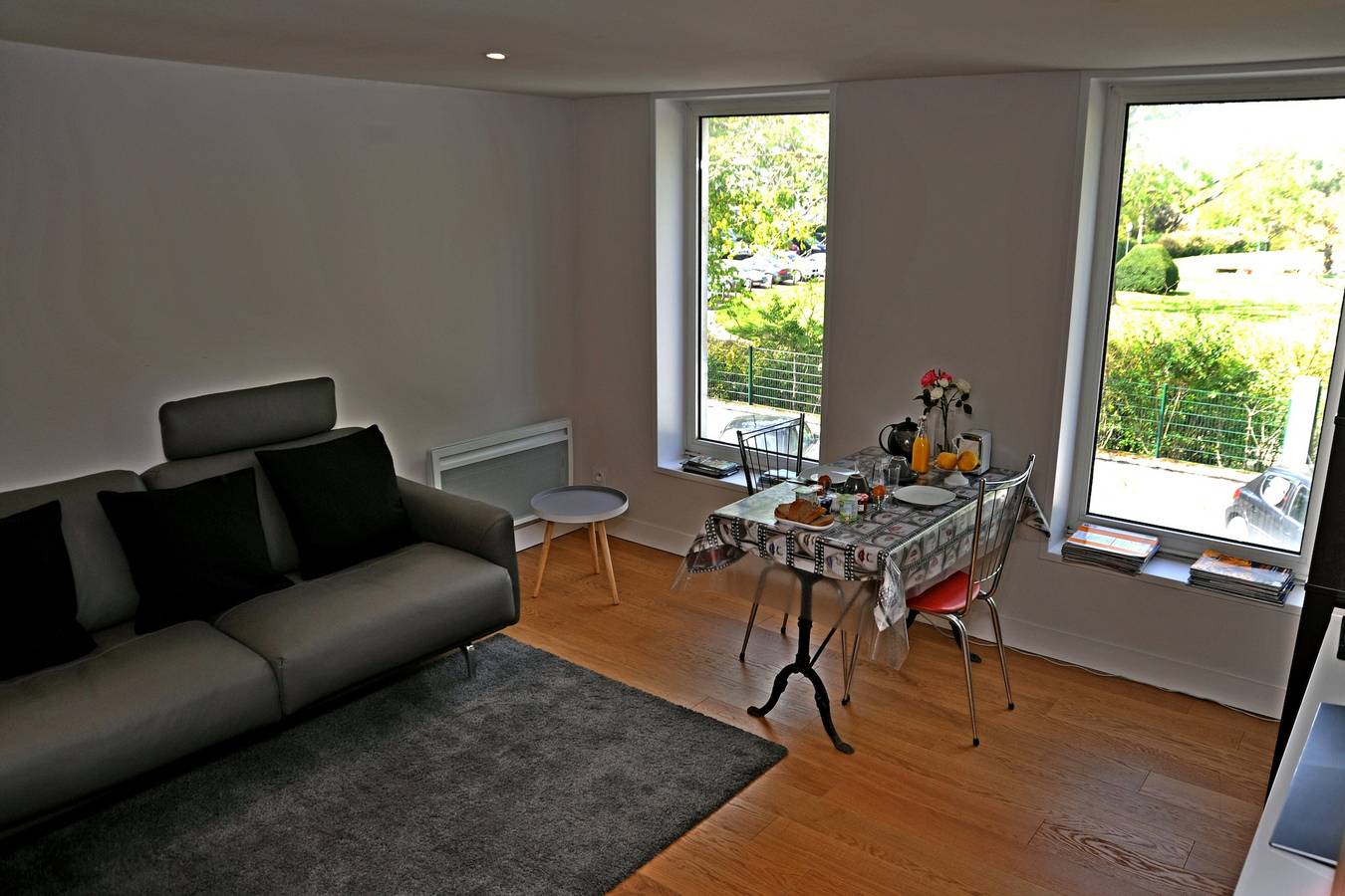 Appartement entier, Appartement contemporain à Cognac, 50 m² - Parking. in Cognac, Charente
