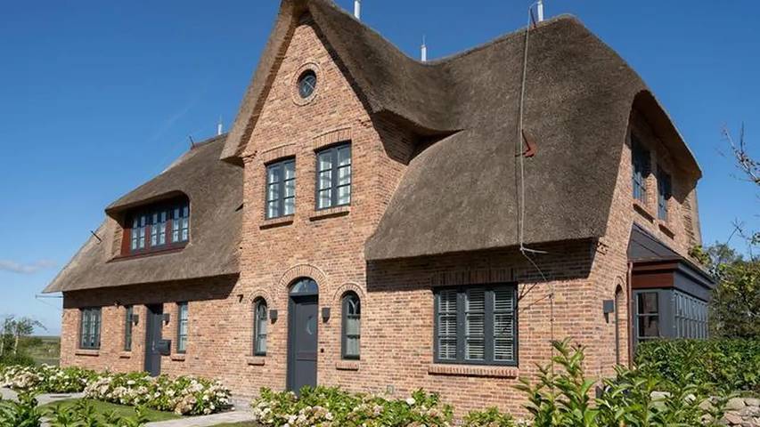 Ferienhaus für 6 Personen, mit Terrasse und Sauna sowie Garten, mit Haustier in Oldsum