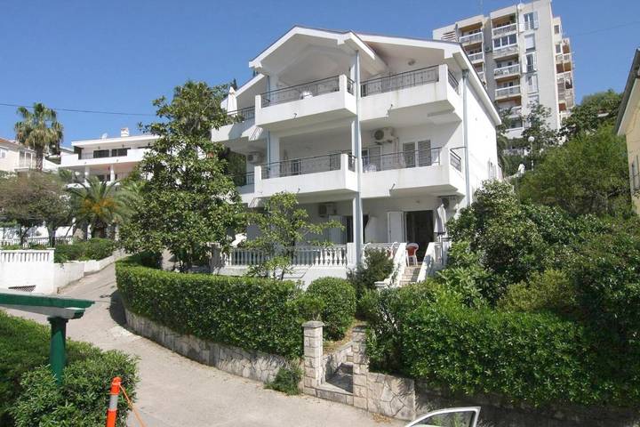 Apartament wakacyjny dla 4 osób, z ogród i widok, zwierzęta dozwolone w Herceg Novi