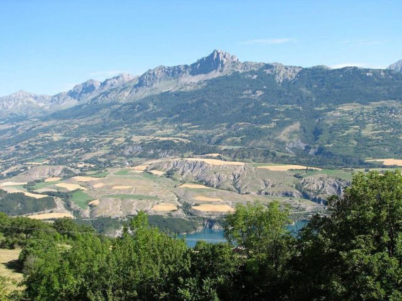 Chalet 'Montagne Pontis Face Écrins' avec Vue sur le Lac, Terrasse Privée et Wi-Fi in Pontis, Région de Barcelonnette