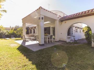 Ferienhaus für 8 Personen, mit Garten und Sauna sowie Terrasse in Cambrils