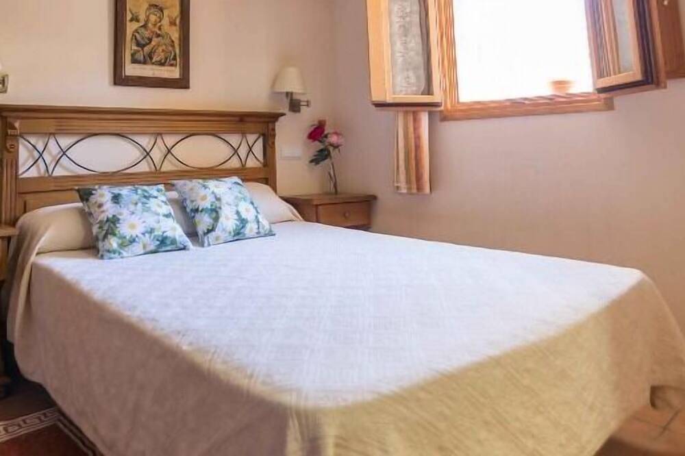 Casa Javier for 4 people in Rodellar, Bierge