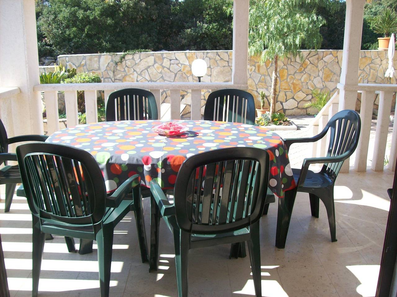 Ganze Wohnung, 3-Zimmer-Ferienwohnung mit Terrasse Bucht Ljubljeva, Trogir A-14314-e in Vinisce, Split-Dalmatien