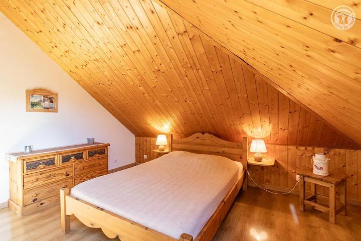 Chalet pour 6 personnes, avec Terrasse dans Bauges - 3