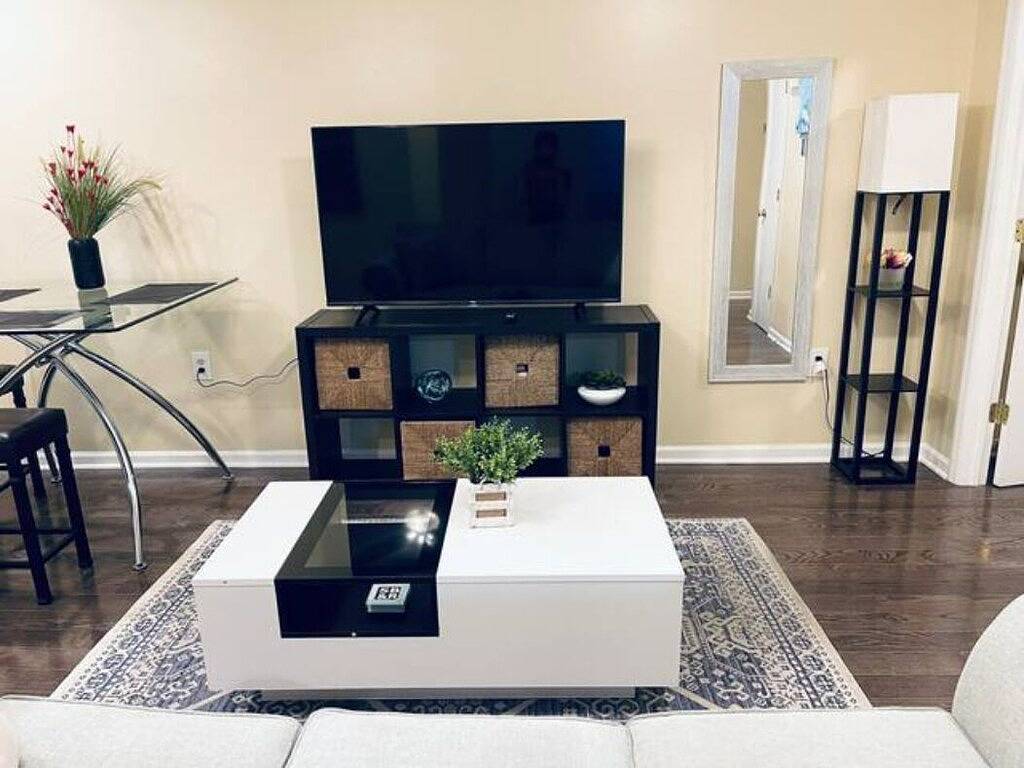 Ganze Wohnung, Cozy 1Bd Apt @Magic Garden in Center City in Philadelphia, Philadelphia County