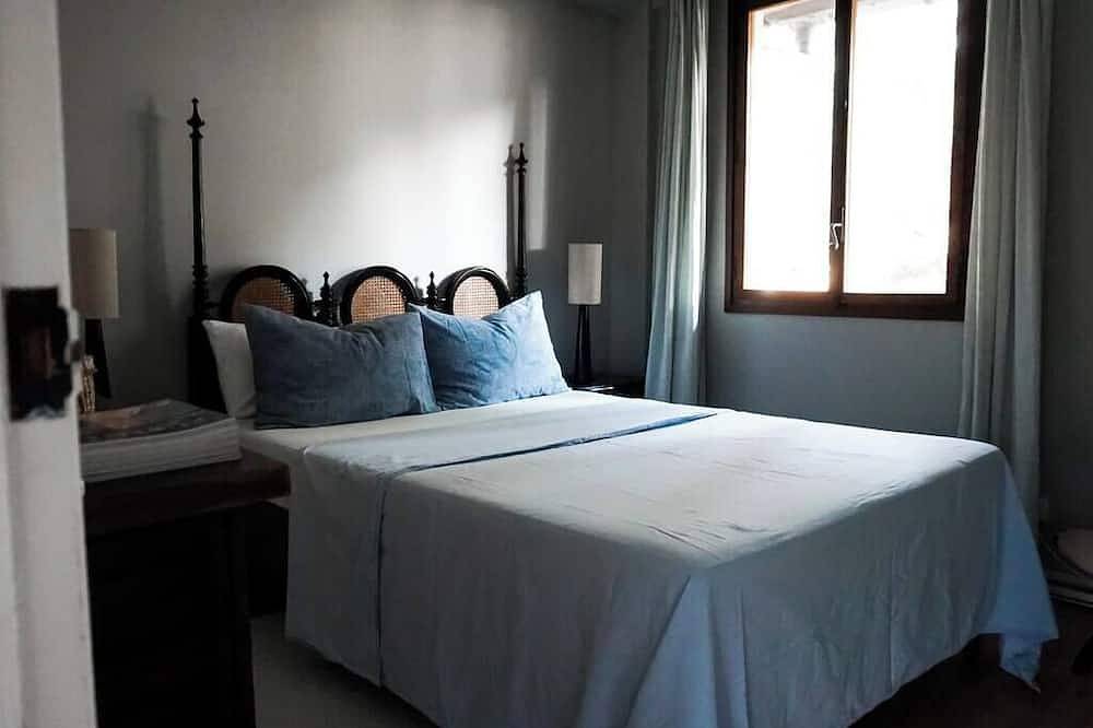 Apartamento entero, Piso acogedor a orillas del Lago de San Juan, 1 hora de Madrid in San Martín de Valdeiglesias, Provincia de Madrid