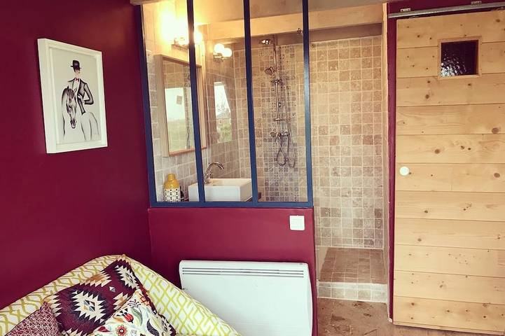 Location de vacances pour 2 personnes, avec terrasse et jardin à Saint-Philbert-des-Champs - 4