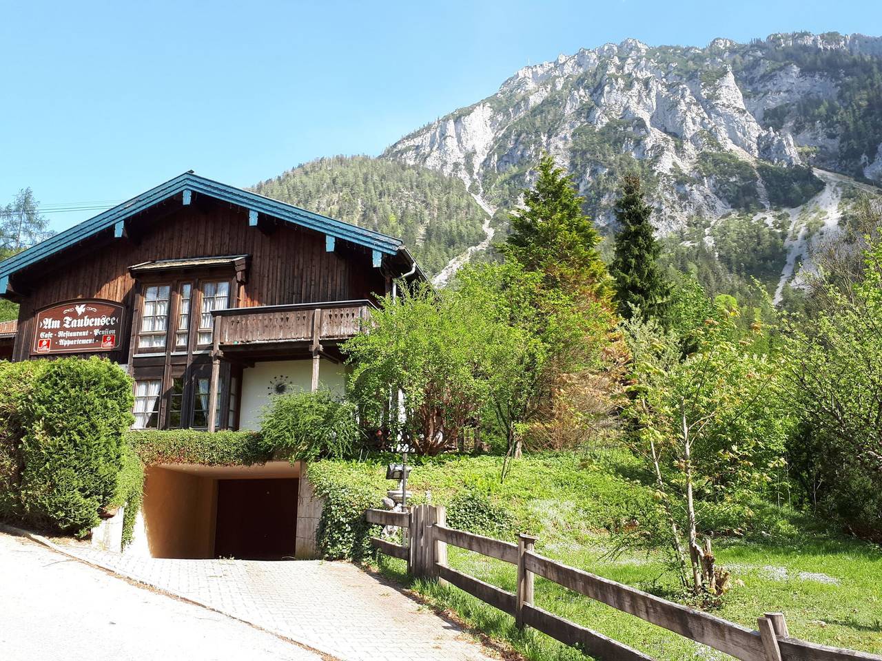 Ganze Ferienwohnung, Appartement Woidrauschen - Ferienwohnung (55 qm) Balkon, separates Schlafzimmer, Wohnküche, Bad/Dusche/Wc, max. 2 Pers. in Ruhpolding, Bayerische Alpen