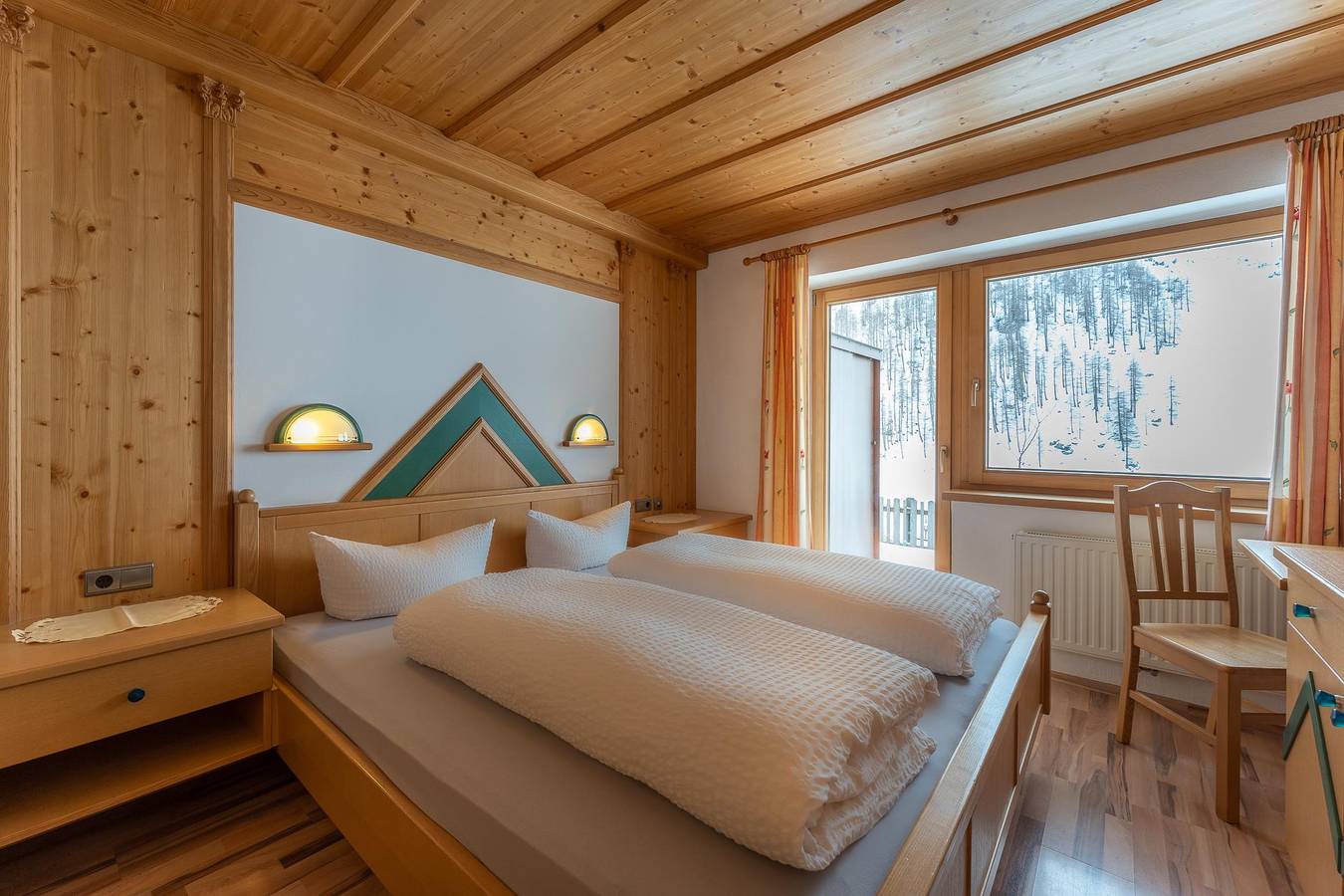 Geheel vakantieappartement, Appartement, bad, Wc, 2 slaapkamers in Hintertuxer Gletscher, Hintertux