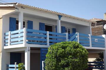 Gîte pour 6 personnes, avec balcon/terrasse et terrasse à Gruissan Plage