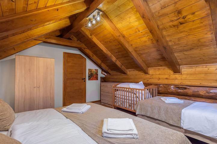 Luxuriöses Haus in Fuzine mit Sauna in Fuzine, Primorje-Gorski Kotar