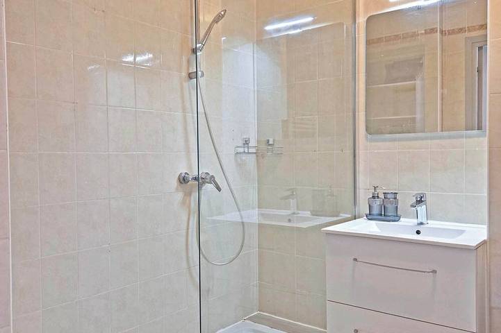 Appartement entier, Studio cosy avec balcon & vue mer - Monaco in Beausoleil, Côte méditerranéenne (France)