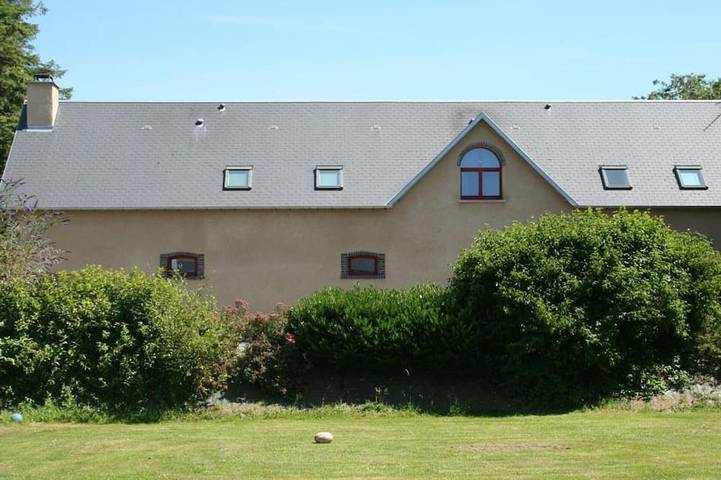 Gîte pour 9 personnes, avec Jardin à Marchésieux