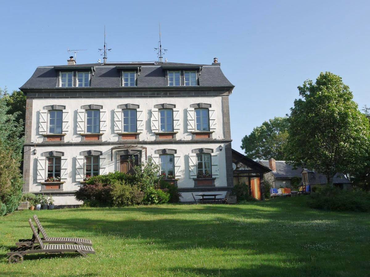 Domaine de Fondain in Laqueuille, Parc naturel régional des Volcans d'Auvergne