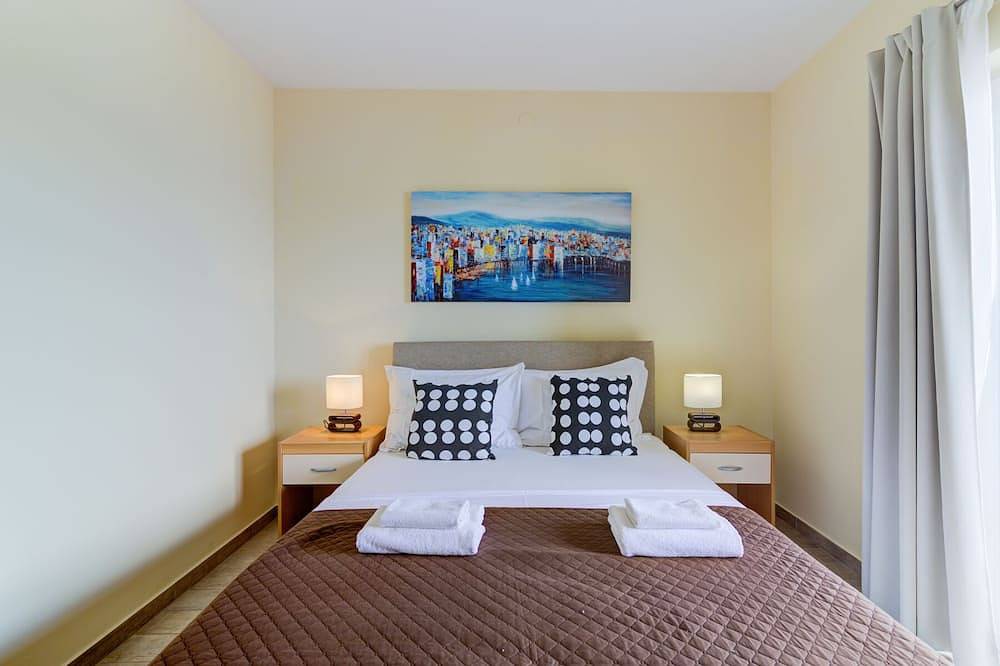 Cijeli apartman, Villa Mia - Two Bedroom Apartment with Pool (4 Persons) - Sveti Juraj, Senj #008 in Sveti Juraj, Velebit Nature Park