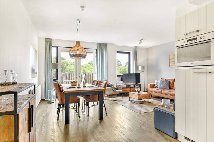 Vakantiehuis voor 2 personen, with sauna and balkon/terras as well as terras op Schiermonnikoog