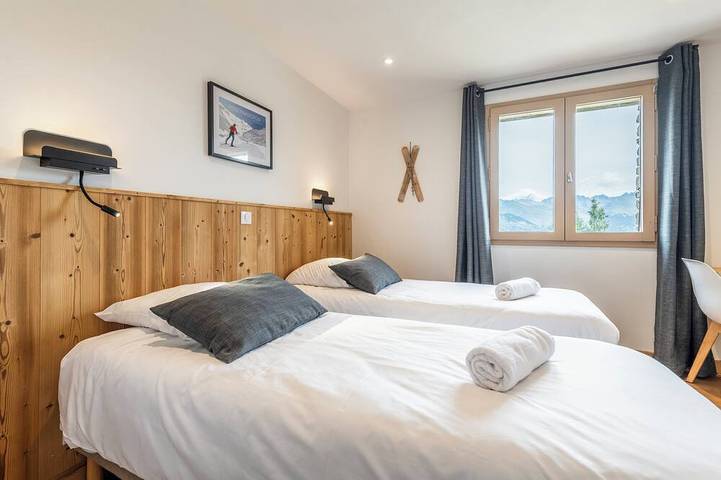 Chalet 4* Face Nord Cyrelia -La Plagne Les Coches- 15 people - Skis on feet in Bellentre, La Plagne-Tarentaise