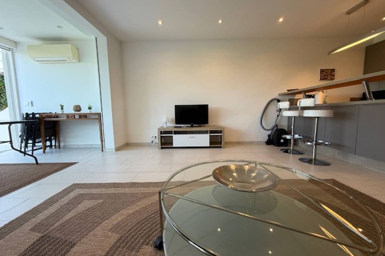 Ganze Wohnung, Apartment for 2 with garden in Le Cannet, Cannes und Umgebung