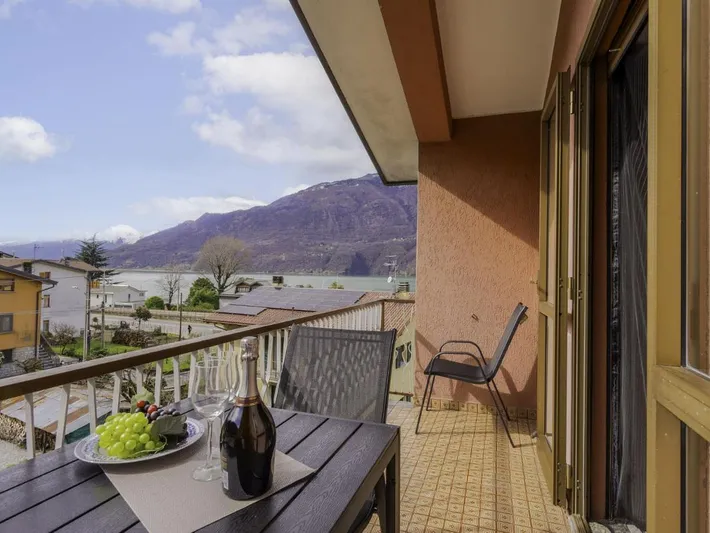 Appartamento vacanze per 5 persone, con vista lago e balcone, con animali domestici - 1