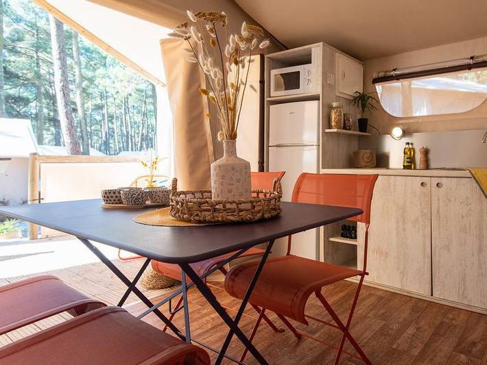 Lodge pour 4 personnes, avec Bassin pour enfant à Biscarrosse - 3