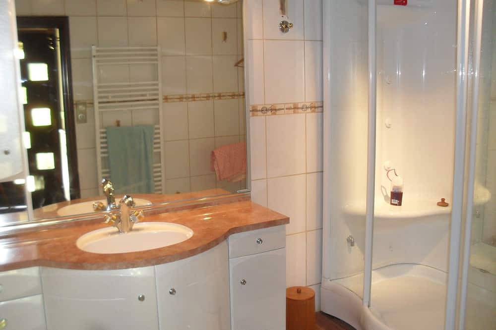 Appartement Situé au rez de Chaussée D'une Maison in Mouguerre, Bayonne und Umgebung