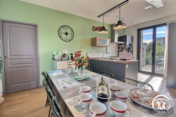 Gîte pour 6 personnes, avec terrasse et jardin dans Port du Linkin