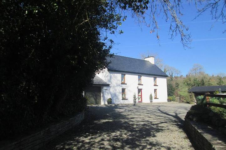 Cottage for 6 people, with Terrace and Garden in County Cork