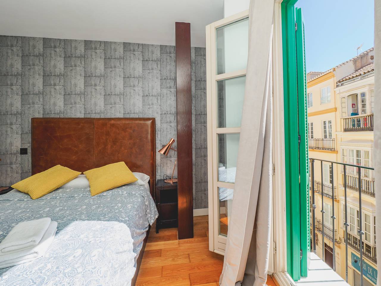 Entire apartment, Cubo's Apartamento 33 Carreteria 3B in Málaga Central District, Malaga