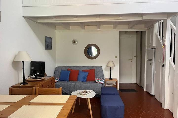 Gîte pour 4 personnes, avec jardin à Lacanau - 2