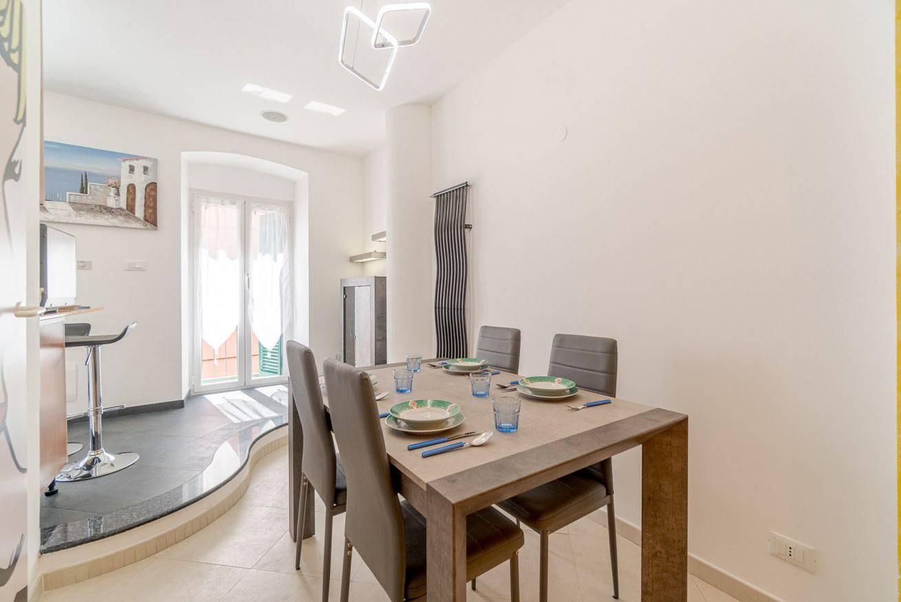 Cały apartament, Comfy Apartment x4 - w/ Balcony in Ponente (Genova), Genua
