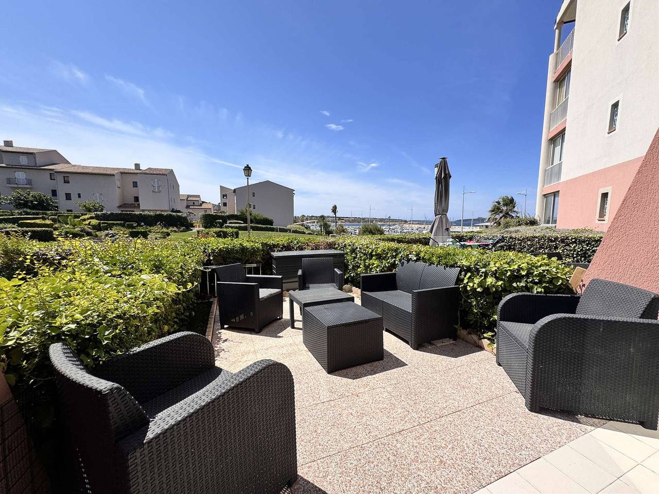 Ganze Wohnung, Gemütliche 2-Zimmer-Wohnung - 4 Personen - Six-Fours-les-Plages in La Coudoulière, Six-Fours les Plages