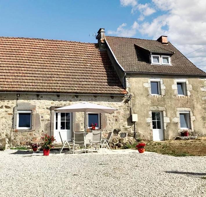Location de vacances pour 7 personnes, avec jardin, animaux acceptés à Bagnols