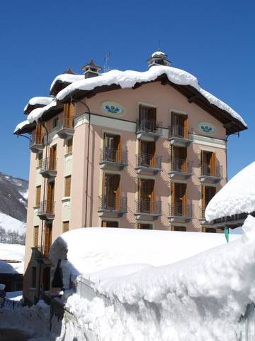 Gîte pour 4 personnes, avec vue et jardin, adapté aux familles à Limone Piemonte