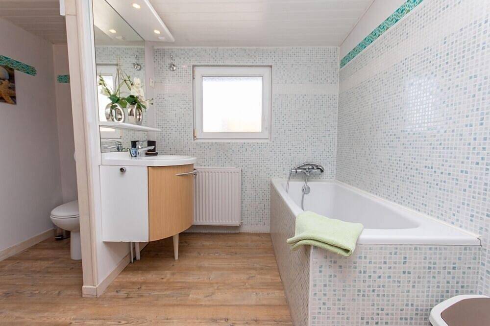 Villa-Exklusiv-4 étoiles-Whirlpool-Veranda in Angoulins, La Rochelle und Umgebung