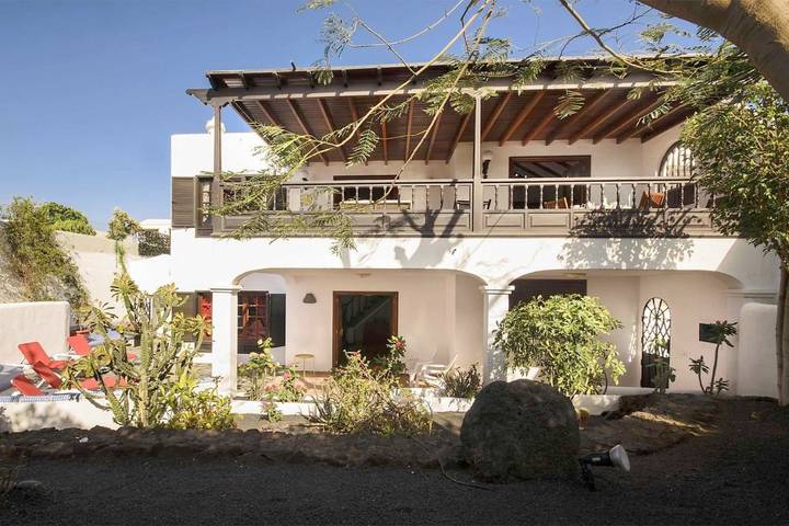 Casa rural para 8 personas, con Terraza además de Jardín y Piscina en Arrecife - 2