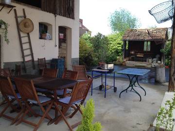 Gîte pour 6 personnes, avec terrasse et jardin dans Porte-du-Ried