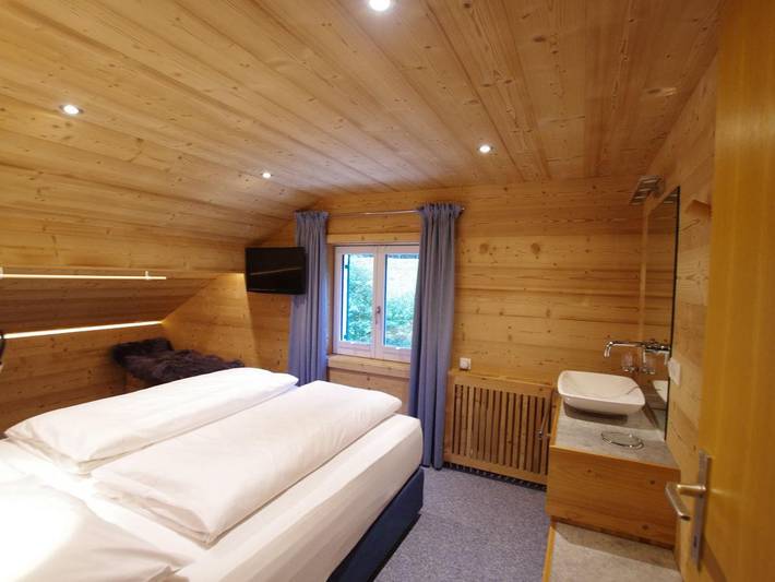 Gîte pour 10 personnes, avec jardin, animaux acceptés dans Partenen - 4