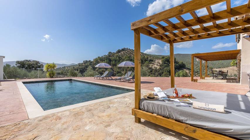 Casa rural para 10 personas, con piscina y balcón/terraza en Montefrío