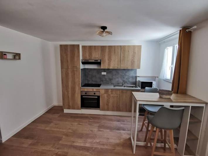 Gîte pour 2 personnes, avec vue et terrasse à Venaco - 3