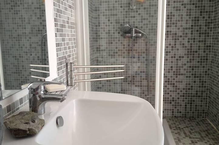 Location de vacances pour 14 personnes, avec jardin et balcon, animaux acceptés à Piana - 4