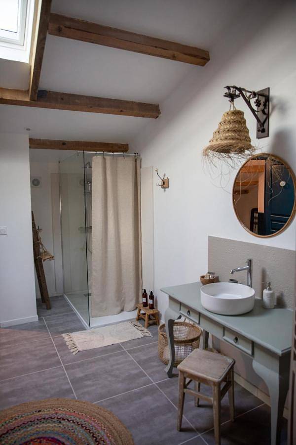 Double Room with Pool View in Belflou, Région de Carcassonne