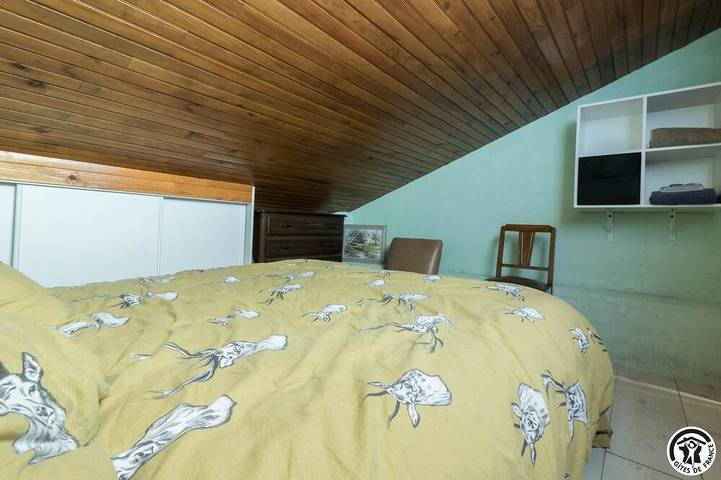 Location de vacances pour 5 personnes, avec jardin à Melles - 3