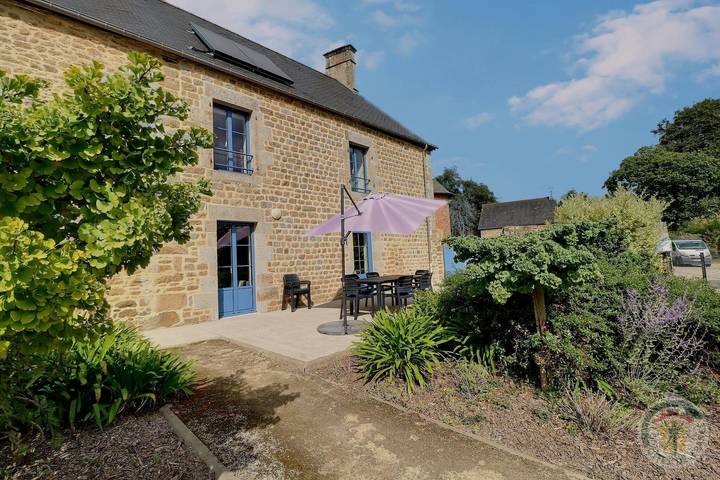 Gîte pour 8 personnes, avec vue et jardin en Bretagne - 2