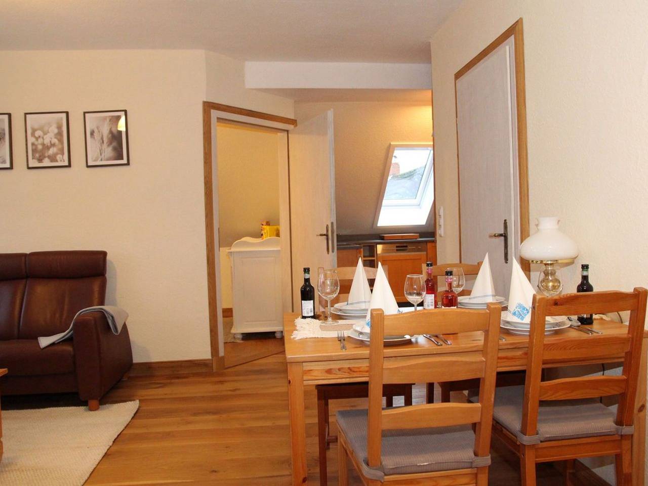 Ganze Ferienwohnung, Oberdeck Backbord - Oberdeck Backbord – Historische Ferienwohnung mit Garten unweit von Greetsiel in Grimersum, Krummhörn