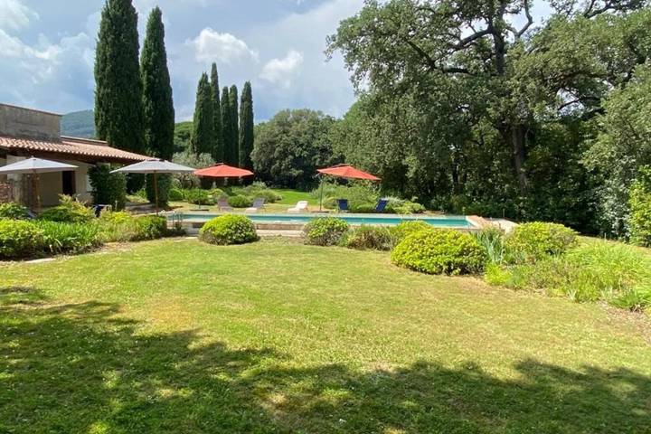 Maison de vacances pour 18 personnes, avec terrasse et jardin
