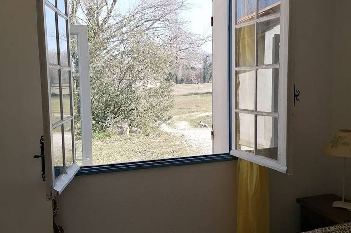 Ganze Wohnung, Studio in the countryside in Maubec, Regionaler Naturpark Luberon
