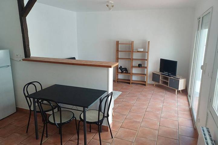 Holiday home for 3 people, with terrace and pool - 1