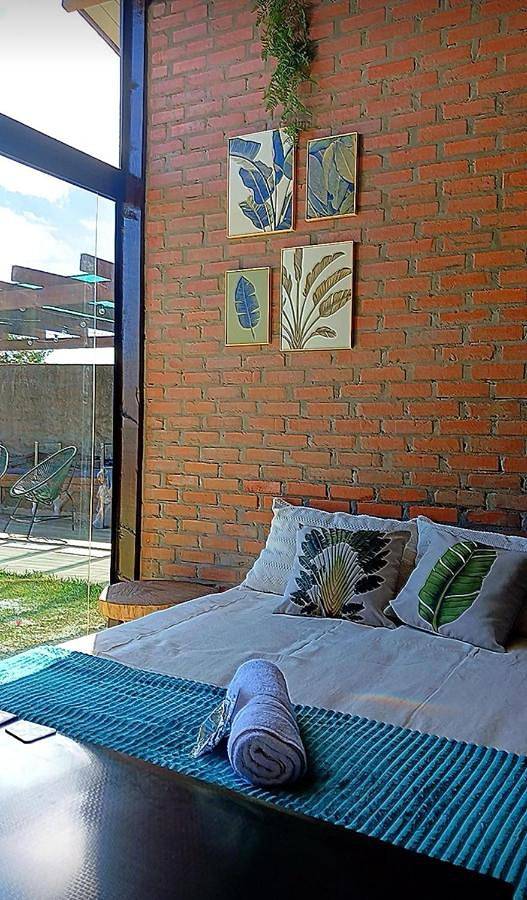 Appartement de vacances pour 2 personnes, avec piscine et balcon ainsi que jardin et vue