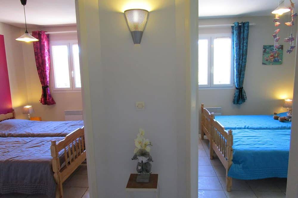 Winning In A Beautiful Private Villa 15 Km From Côte Azur. in Bagnols-en-Forêt, Draguignan region