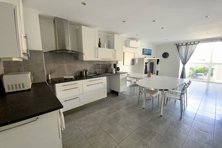 Appartement entier, Cap sur le Grau : T3 confortable à 200 m de la plage au Grau-du-Roi in Le Grau-du-Roi, Côte d'Améthyste